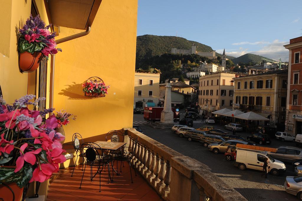 La Terrazza Apartamento Spoleto Exterior foto